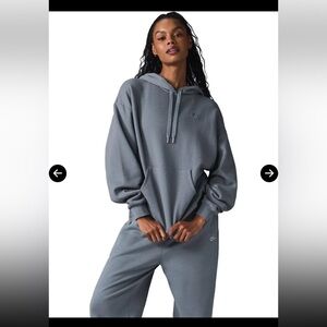 Alo yoga accolade set